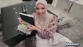 Horny Hijab Shopaholic Babe Fucked Hardcore In Steamy Fantasy