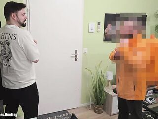 One more J. Eat delivery chap convinced to do homosexual stuff for $