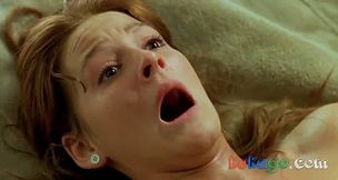 Redhead Celebs in Steamy Lesbian Scene