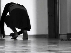 Nice ass upskirt in thongs Geiler Hintern mit String