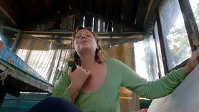 Masha and the Cucumber