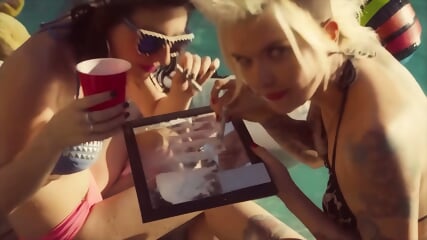 Party Like Tomorrow is the End of the World PMV