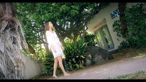 CUTE PETITE HAIRY BUSH HOTTIE XXX