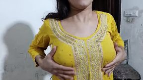 Bhabhi ka doodh daba daba kar chod diya