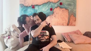 Amateur couple gets real lapdance fuck on chair face riding