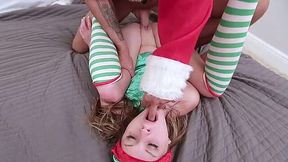 Bad Santa fucks raunchy elf in missionary position
