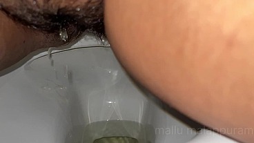 Mallu wife Trying Sexy Outfits & Fingering, Mastrubating in the mall trial room, Malappuram, Kerala