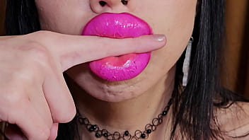 Face Fucked Bimbo with Massive Lips