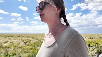 Tits out in Desert… Nude Travel Vlog!! w Masturbating