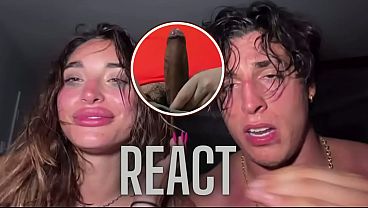 React: Sara Diamante gets her pussy fucked hard by Gattouz0