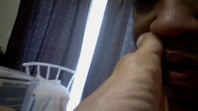 Malefootflava's - Nilton's big Hardcore feet begins the foot taste bite -upclose shots!