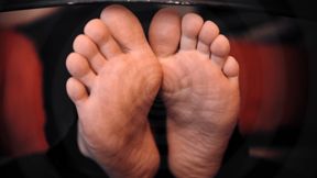 Meaty Feet Possessing Your Mind