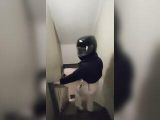 Delivery Gal fails at tugjob defiance