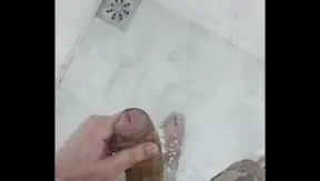 Caught on Camera: Hot Gym Bros Intense Solo Session Turns Steamy – Brazilian Gay Amateurs