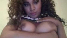 Amazing woman with great curves masturbates for me