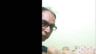 Indian Girl Show her Boobs