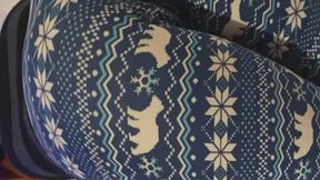 8. Melove Sexy Butt in tight Blue Pants showing sexy feet