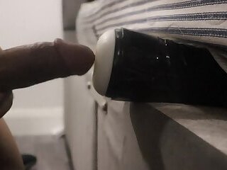 FLESHLIGHT SIDE VIEW FUCK AND CUMSHOT! xxx