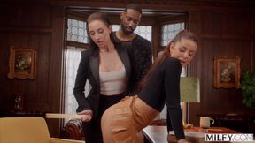 These mature teachers don't just talk—they demonstrate exactly how a man should please a woman