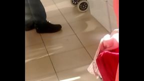 mi vecina en la lavanderia