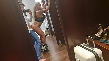 ME FOLLO A LA DIRECTORA