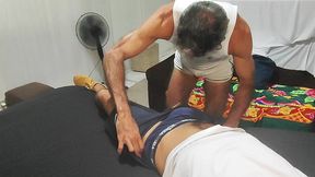 dei gostoso para meu amigo hetero na mina cama