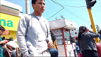 Gallina vieja con buena cola