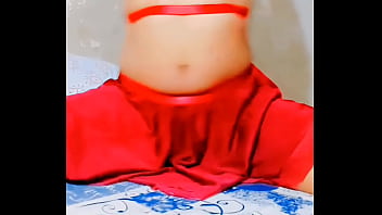 Shemale sissy piss on own body