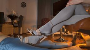 Catwoman Miriam In Gray Pantyhose Rubbing His Dick In Evening - Full