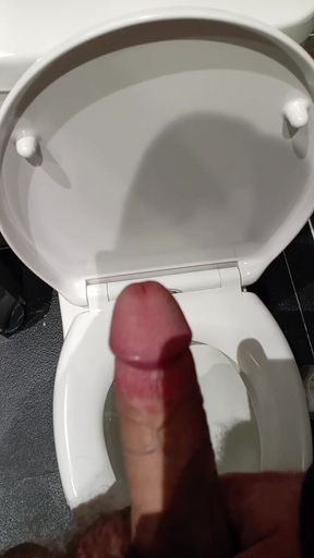 wanking at work 🔥