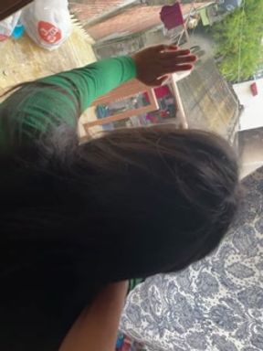 A mi cuñado le encanta cogerme en la ventana mientras su esposa no está en casa