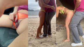 belinha dando na praia movimentada dentro da gruta