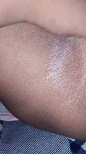 Sexy Boudi with her Boyfriend at Noida   Clip 2