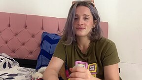 Mi Hermanastra Encuenta Fotos Sexis En Mi Cel Ella Pide Que La Follen
