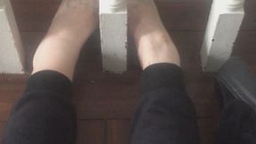 WHITE PAINTED STAIR BANESTERS