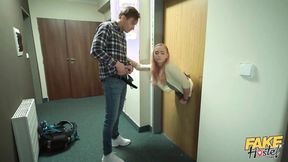 ”Now That's What I Call a Gloryhole!”