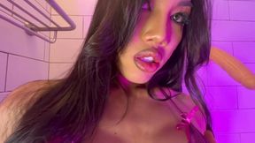 Ladyboy Faafaa, Slender Bod Produces Thick Cum