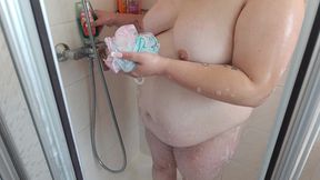 Amateur Showering Is Such a Feeling, When the Foam Runs Down on My BBW Fat Body and Films My Stepbrother