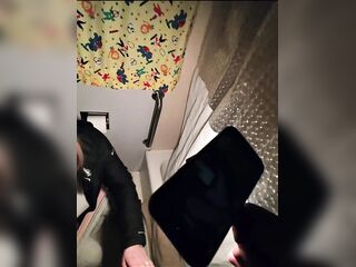 Sneaky Sex on a Squeaky Daybed Everybody Heard Us