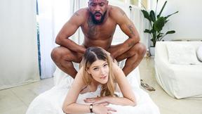 ”big black cock craving blonde mommy seduces new neighbor”