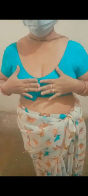 Anal sex+ aunty pussy gum inside