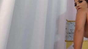 Hot Brazilian girl shaking her ass to funk music