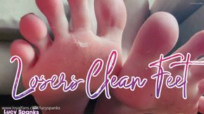 Dirty Feet for loser Mouth