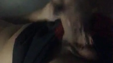 HOMEM DE PIROCA GRANDE TOCANDO UMA