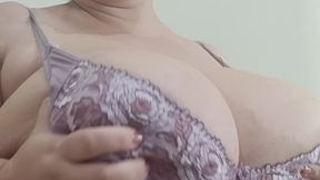 model purple bra for u