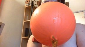 I inflate a balloon and squirt on it and in it 4K