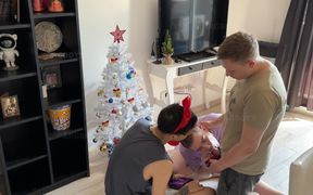 Christmas Threesome with Hardcore Anal and Facial