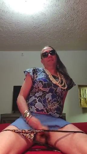 Sexy Femboy Orgasm