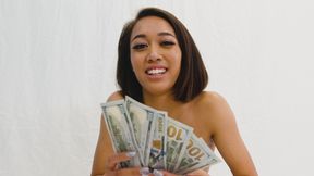 Skinny Aria Skye gets paid cash for posing and fucking