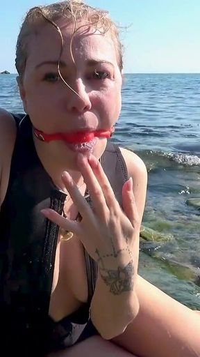 Ball Gag & Flooded Dive Mask - Wetsuit Beach Fun